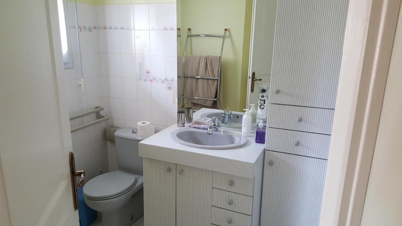 Castel Parc Bed & Breakfast Perigny  Bagian luar foto